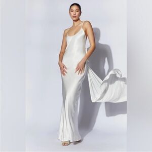 Kailey Low Back Maxi Dress With Detachable Bow Train Meshki